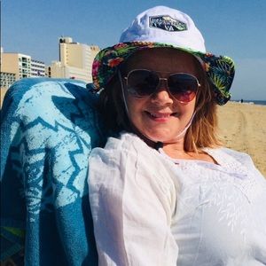 Meet your Posher, Renee